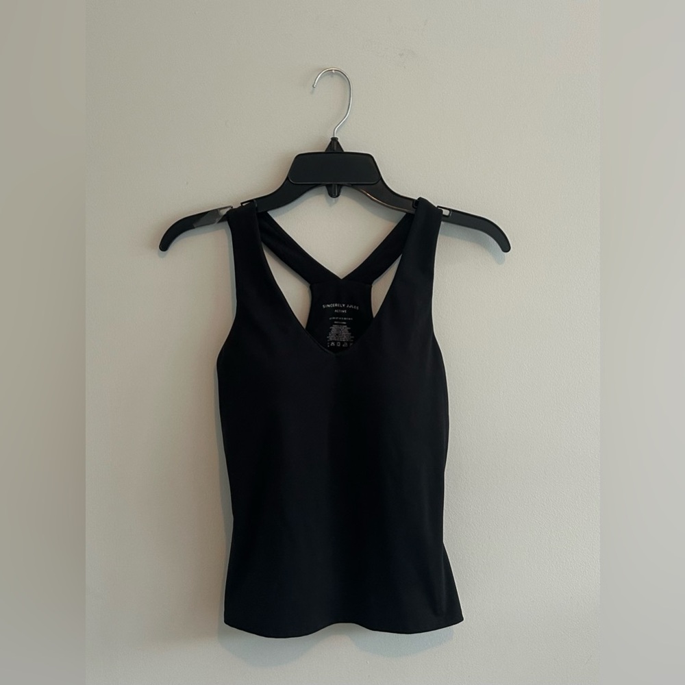 Black Athletic Crossback V-Neck Tank Top
